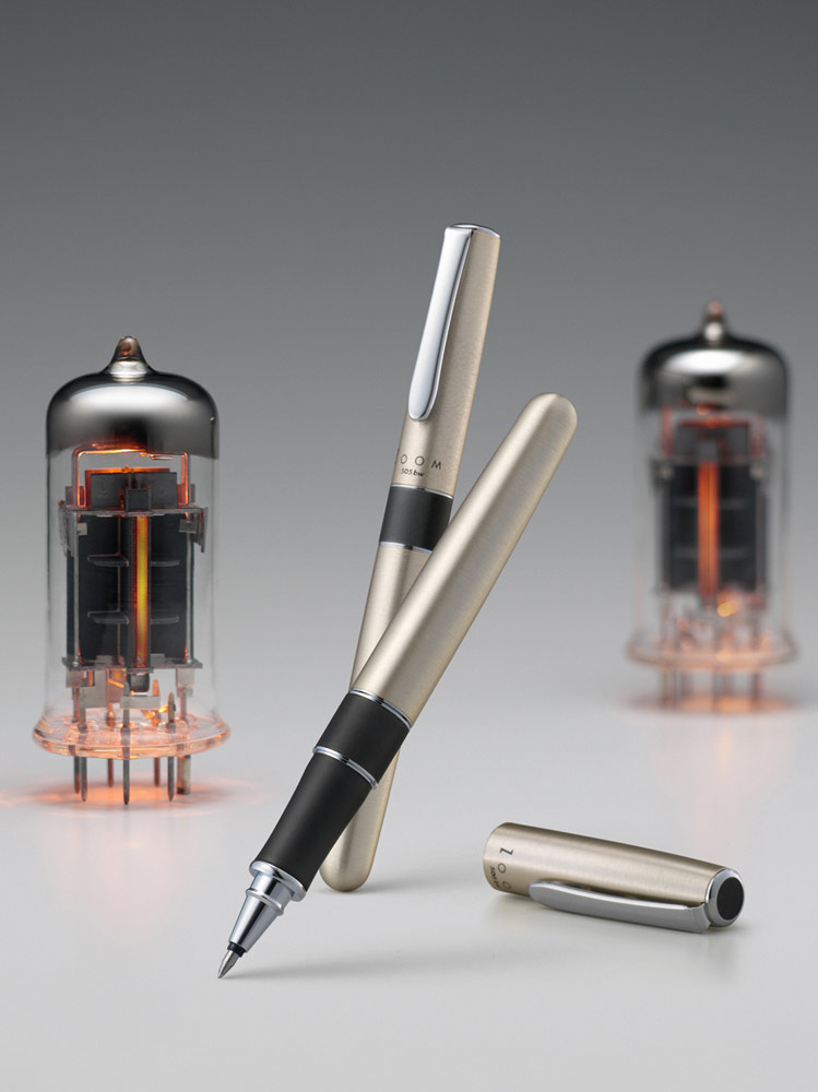 アベニューA写真